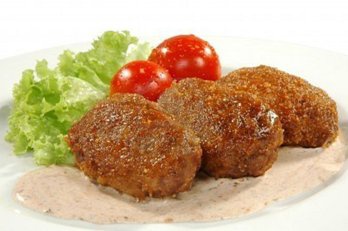 3188446cutletssaucetomatosandsalad_348